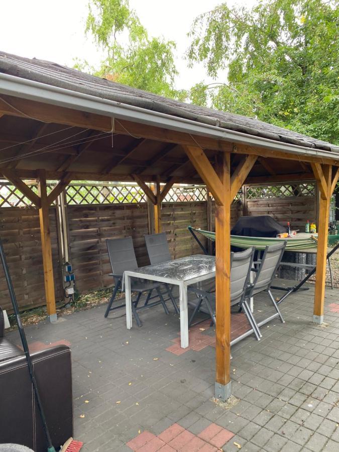 Palms Zimmer Frechen Exterior foto